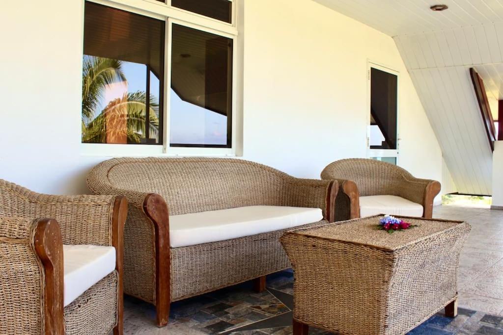 Tekauhivai Lodge Утуроа Екстериор снимка